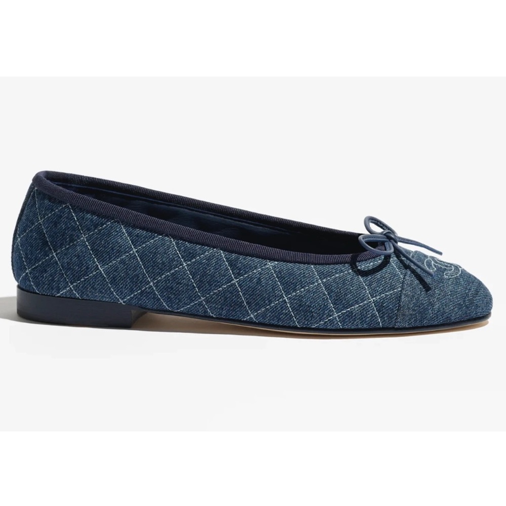 Chanel 26P Washed Denim Blue Quilted CC Logo Bow Tie Ballet Ballerina Flat 37.5 - Picture 3 of 16